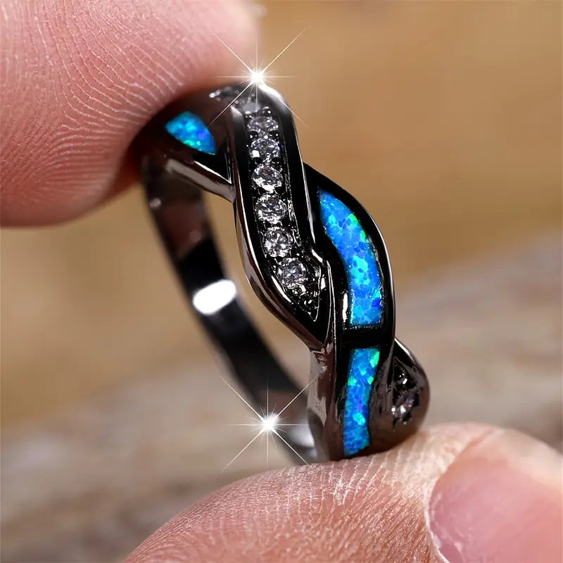 Thessia Lunebray Ring | Weissgold