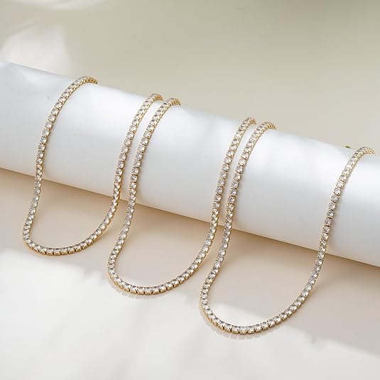 Tenniskette aus Gold