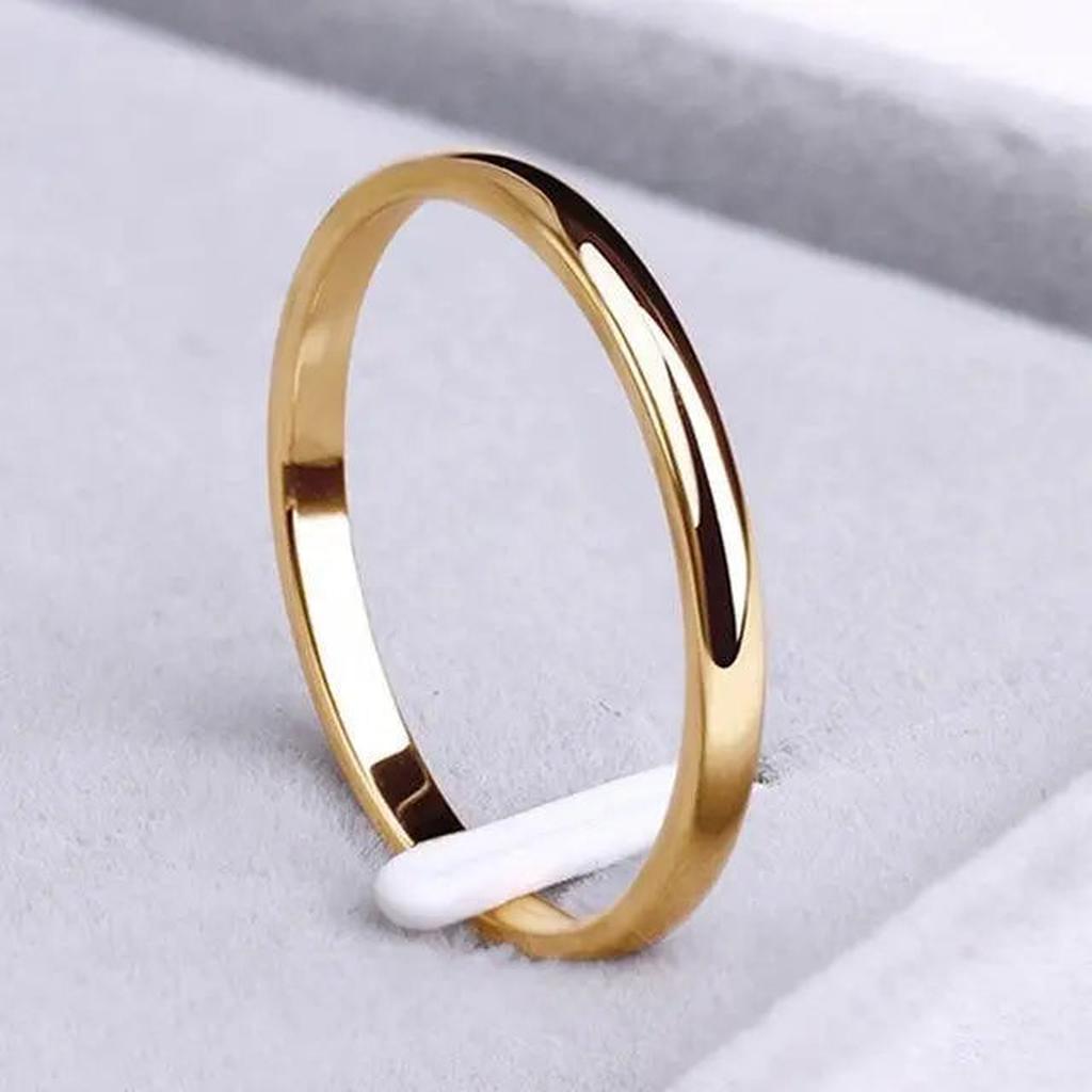 Einfacher Ring in Gold und Weissgold