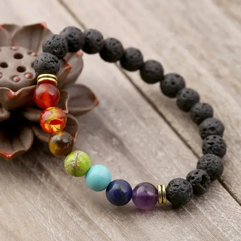 Retro Chakra-Armband aus Lava
