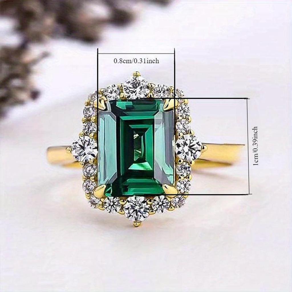 Ring Königin mit Smaragd