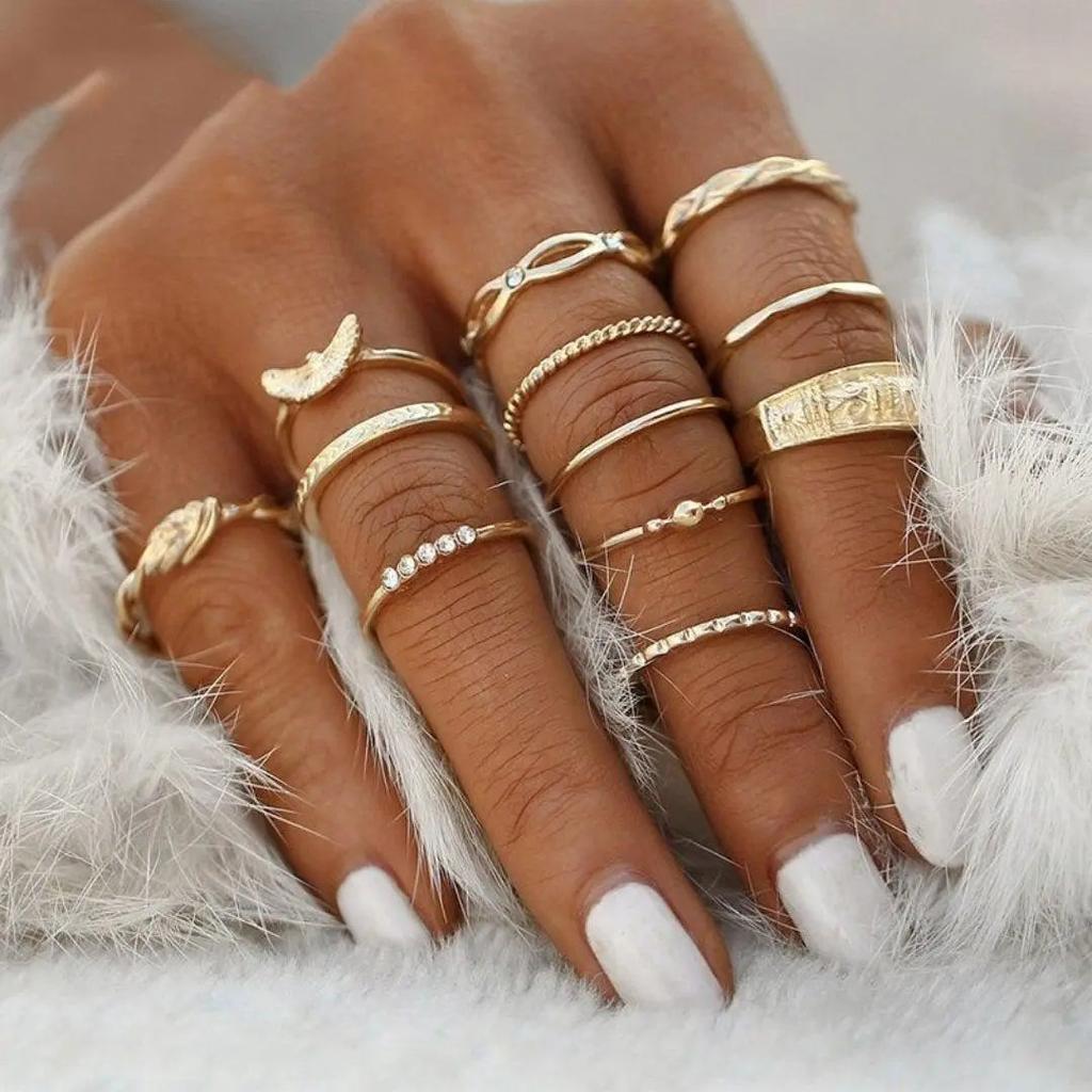 Ring-Set mit 8 bis 12 Ringen