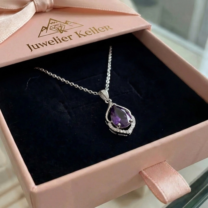 Selvara Halbmond-Tropfen Halskette | Weissgold