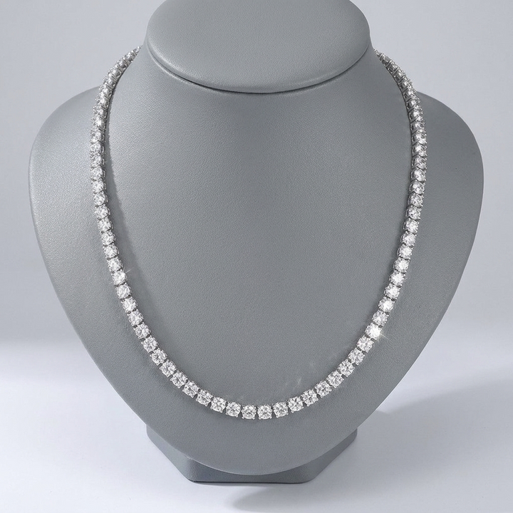 Tenniskette aus Gold